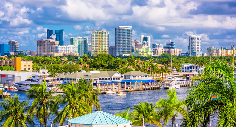 Fort Lauderdale-Hollywood International Airport (FLL), Fort Lauderdale, USA