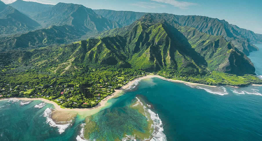 Kahului Airport (OGG), Maui, USA